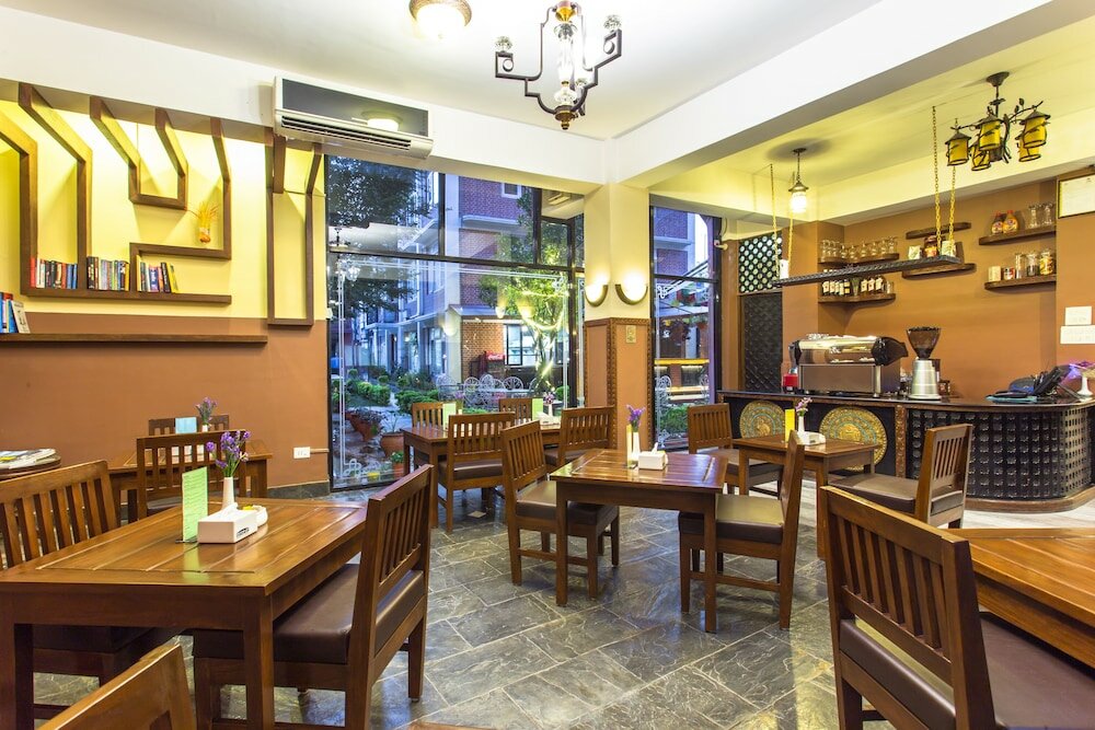 Фото Hotel Yukhang