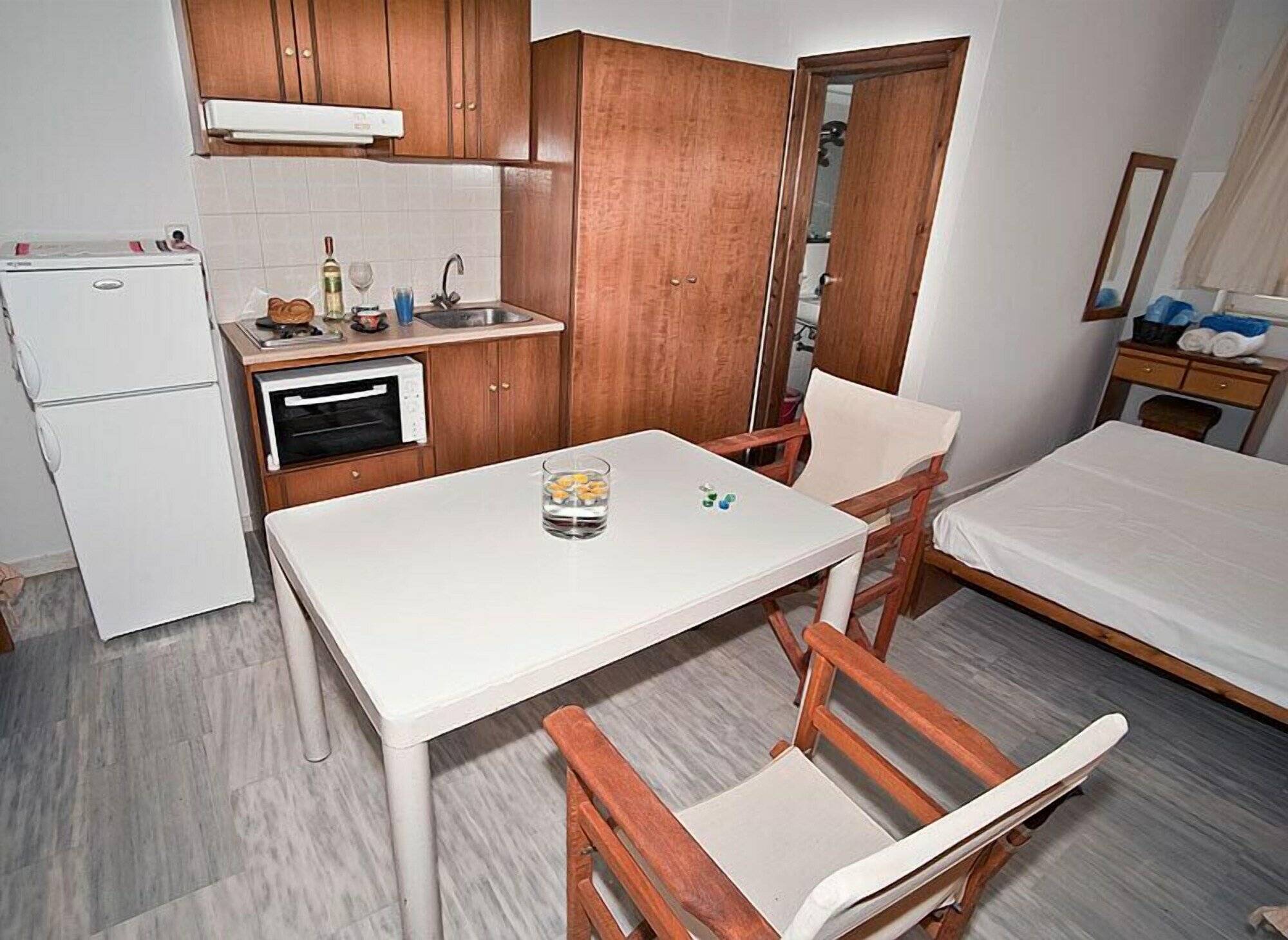 Фото Marathakis Apartments