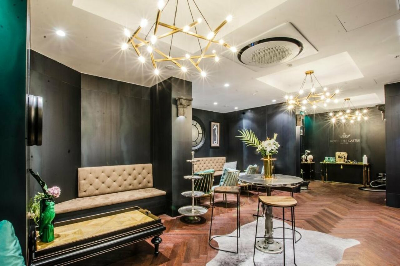 Фото Hotel the Castle Sincheon