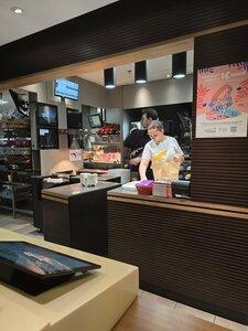 McDonald's (Île-de-France, Seine-Saint-Denis, Bagnolet) ، وجبات سريعة