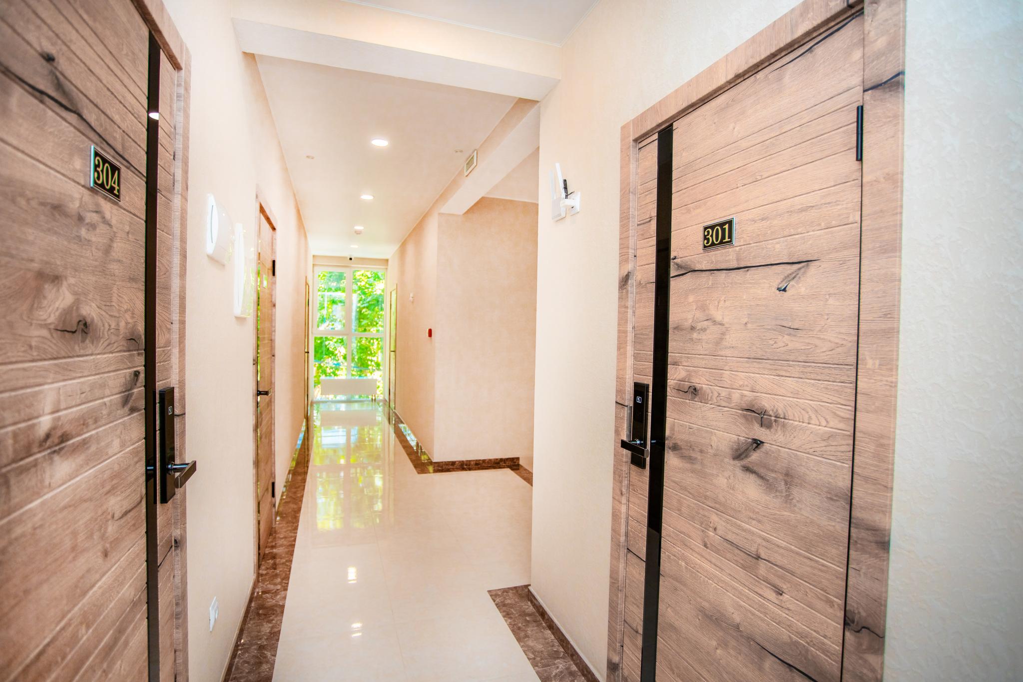 Фото Карс Делюкс