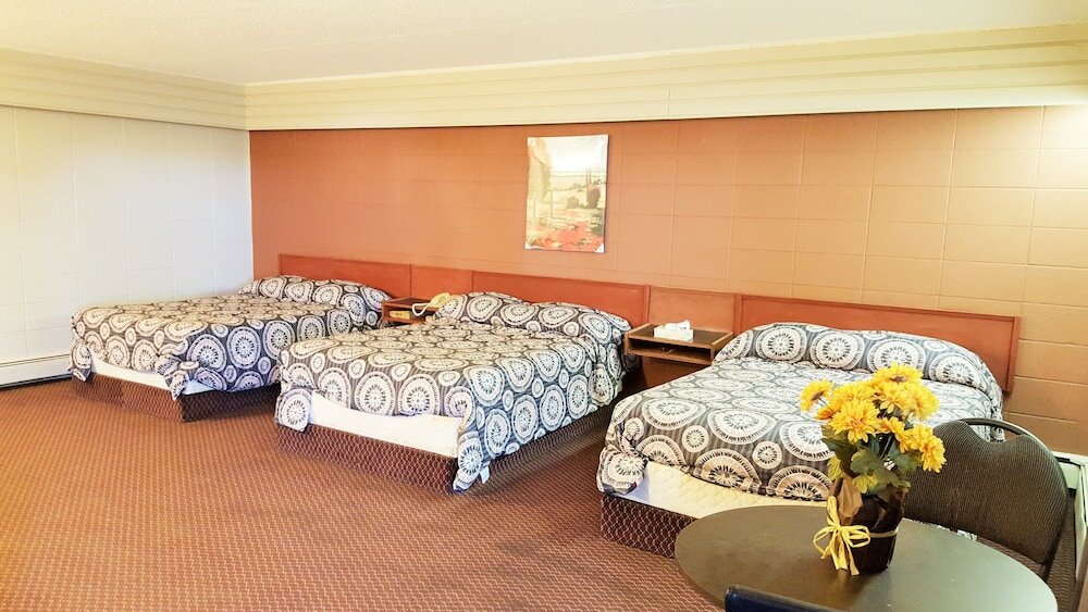 Фото Westport Inn