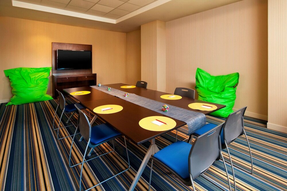 Фото Aloft San Francisco Airport