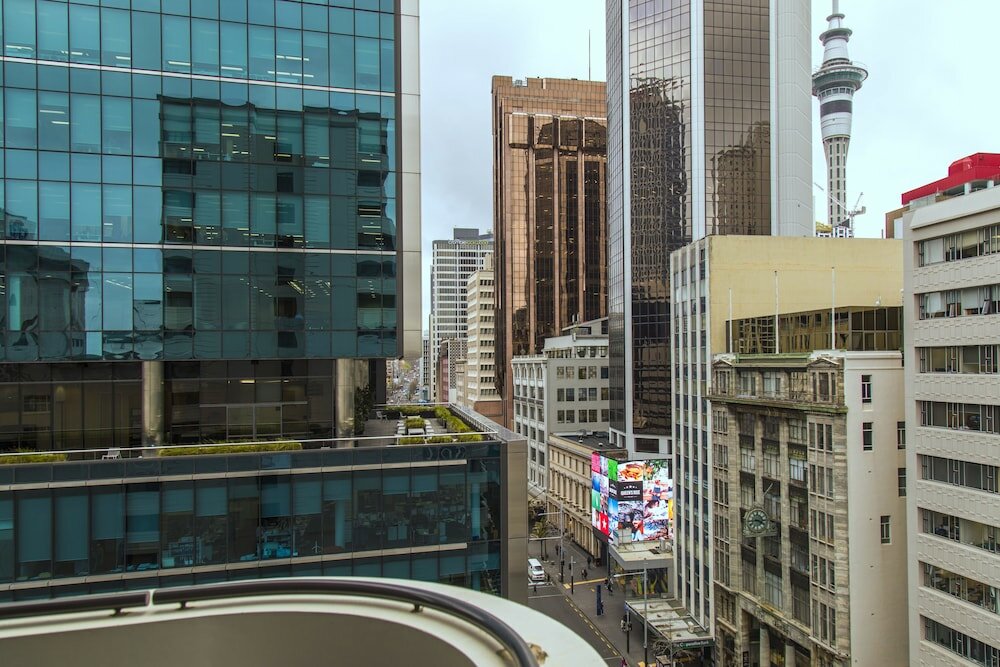 Фото Quest on Queen