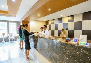 Гостиница Sylvia Hotel Kupang