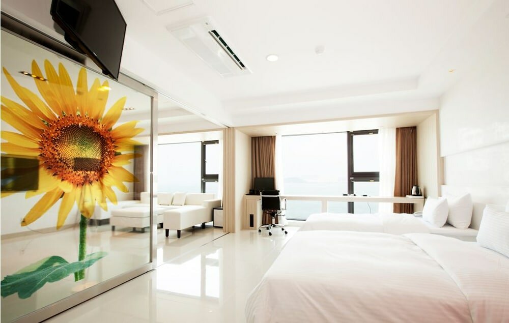 Фото Premiers Hotel