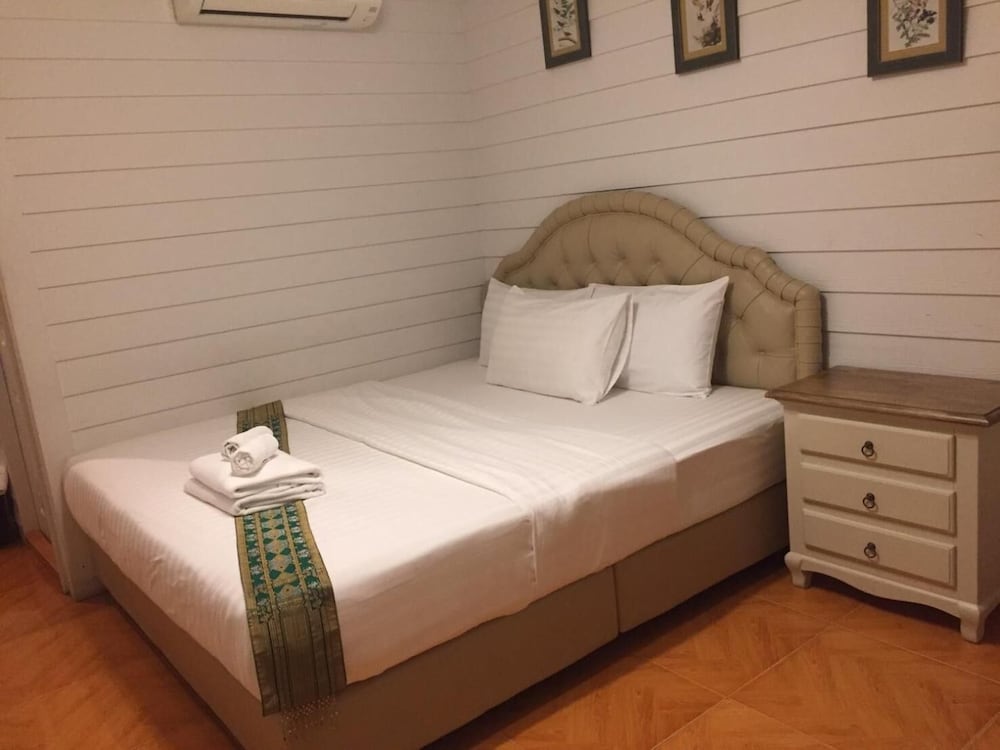 Фото Ban Thungdang Boutique Hotel