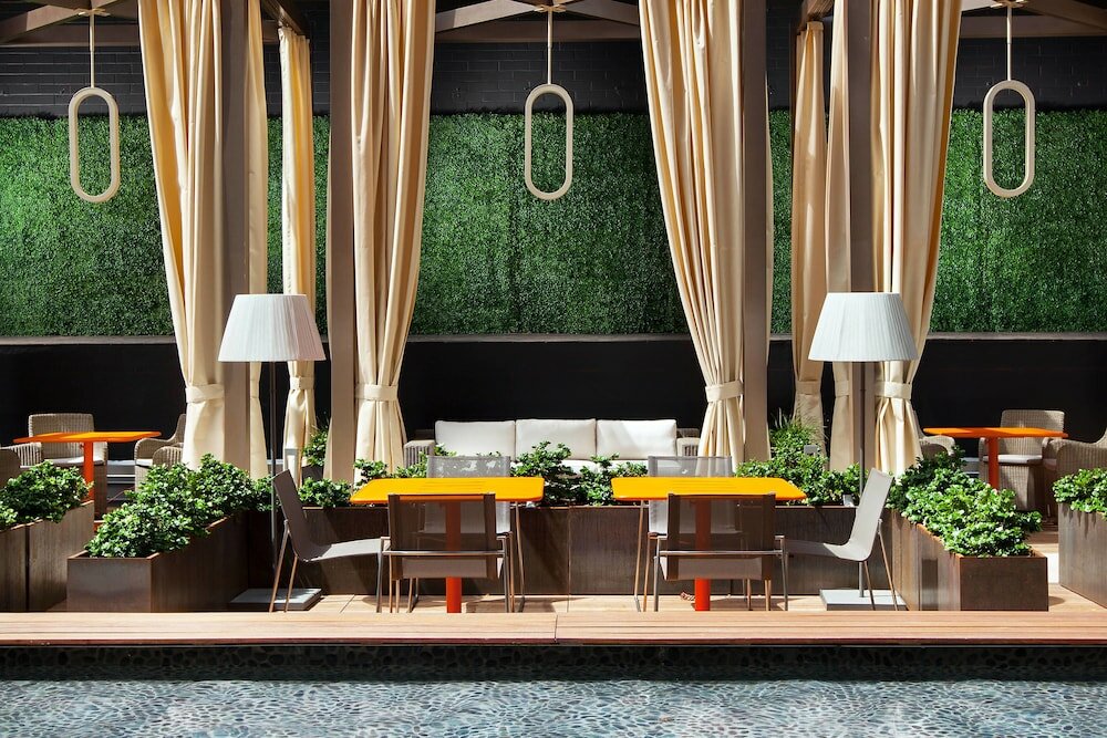 Фото Sheraton Grand Los Angeles