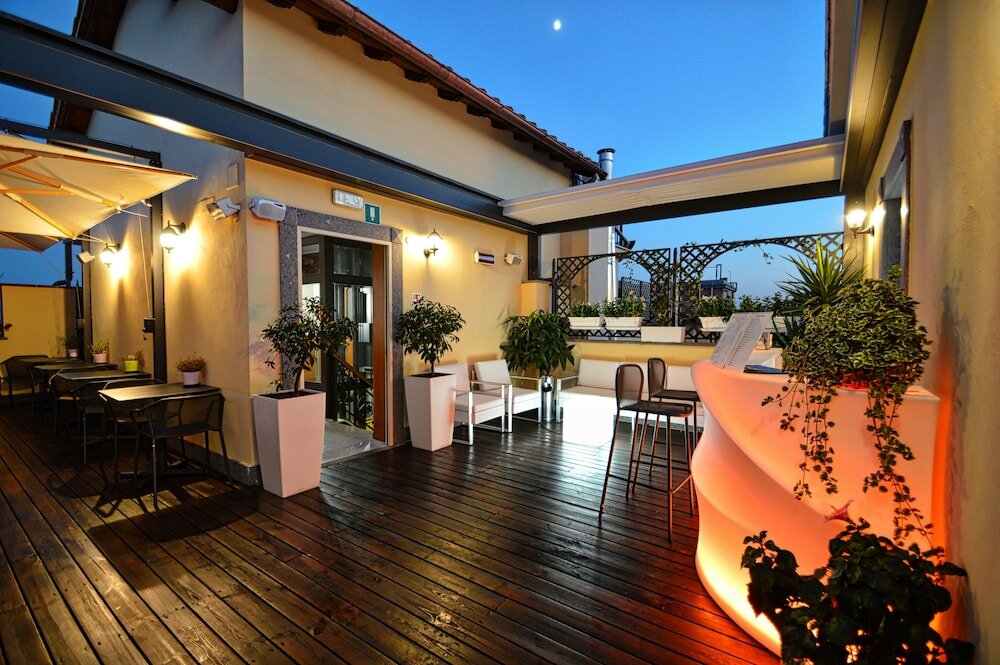 Фото отеля 3