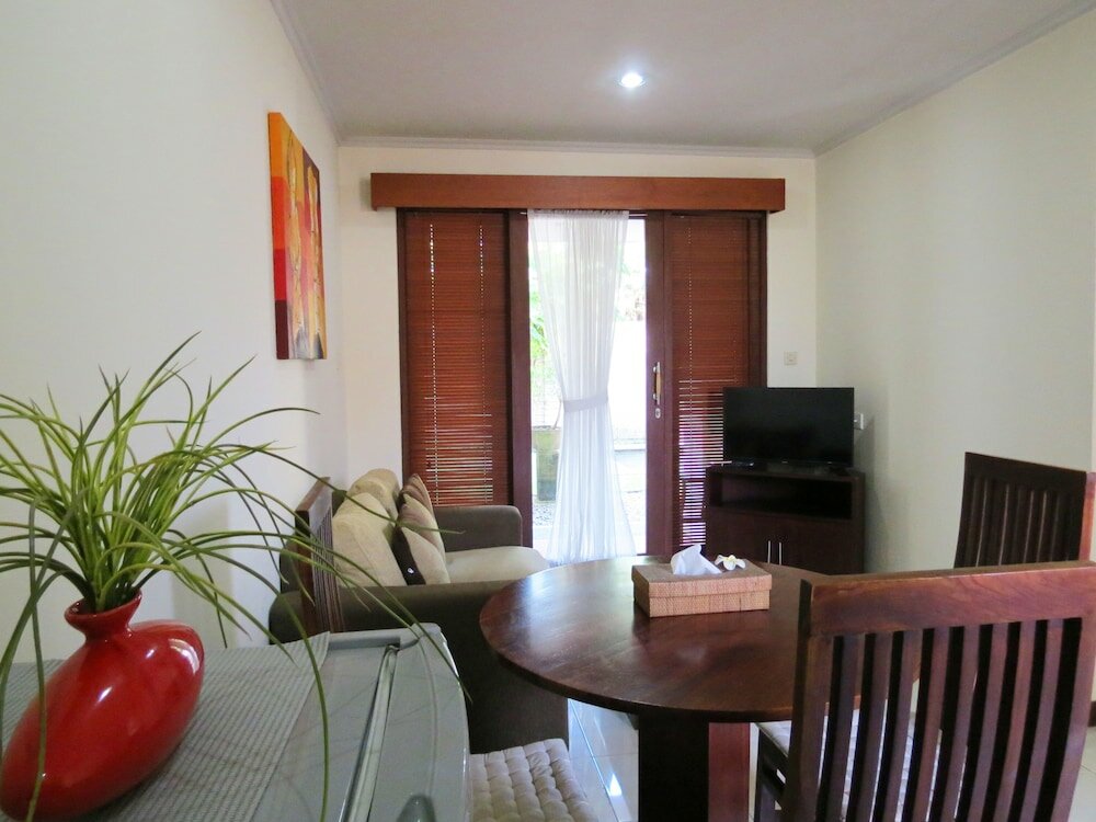 Фото Sekuta Condo Suites