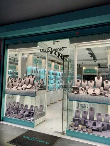 Mia Vento Fotoğraf 2