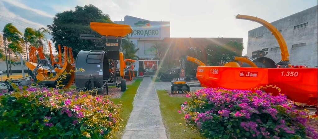 Special equipment and special vehicles Micro Agro S. R. L., Santa Cruz de la Sierra, photo