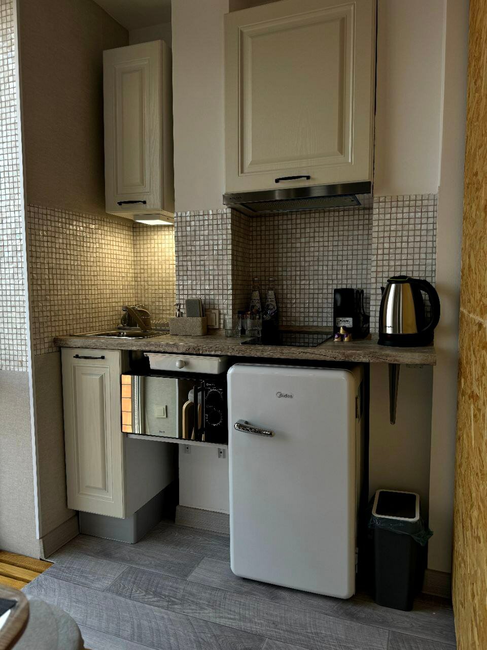 Фото Континент