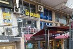 By Barber (Mеxеmmеd Naxcivani Street, 15F) ، صالون حلاقة