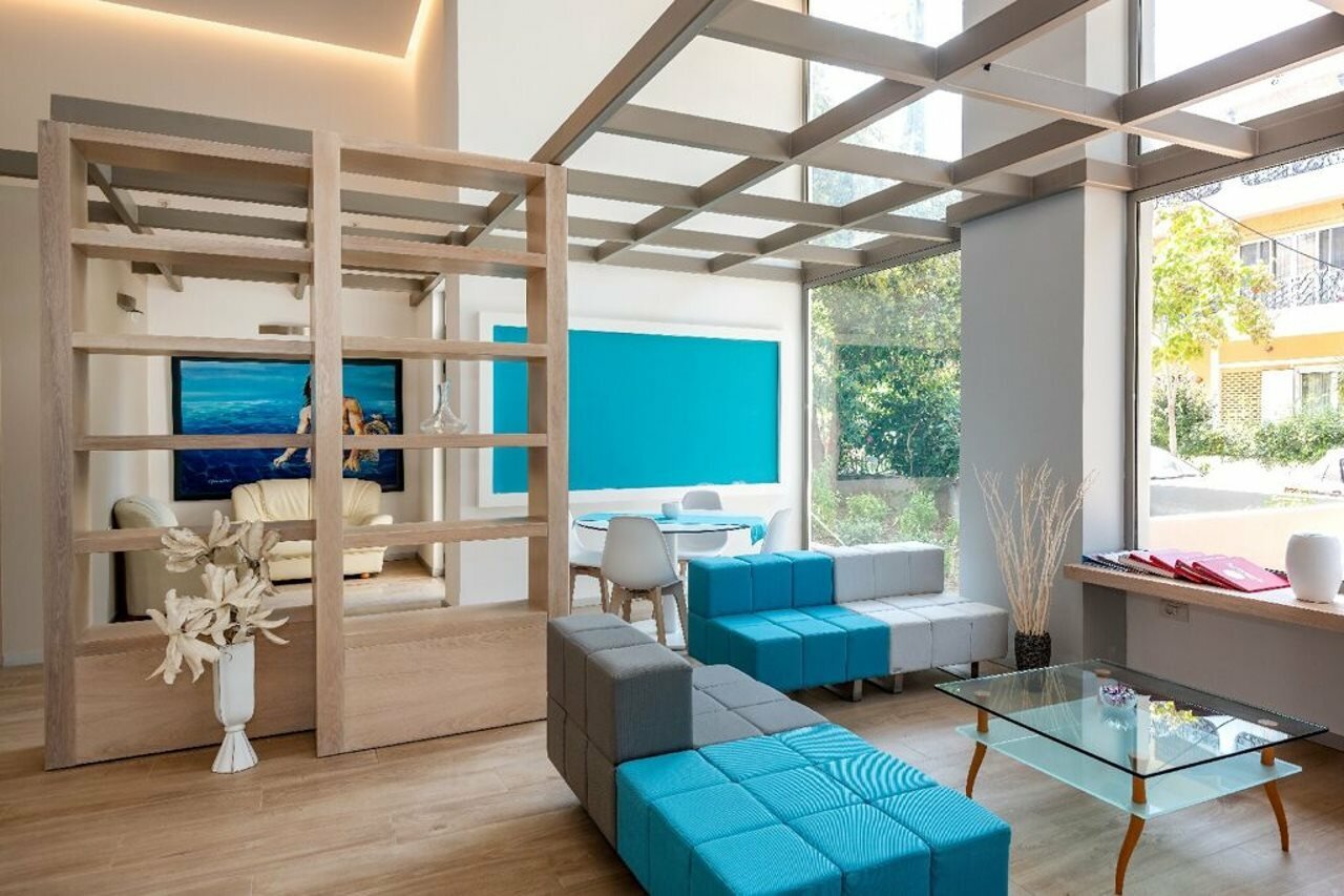 Фото Hotel Triton