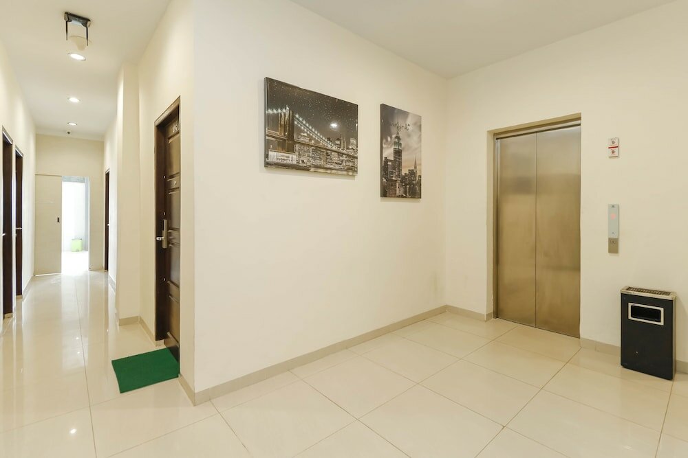 Фото RedDoorz @ Nagoya Indah