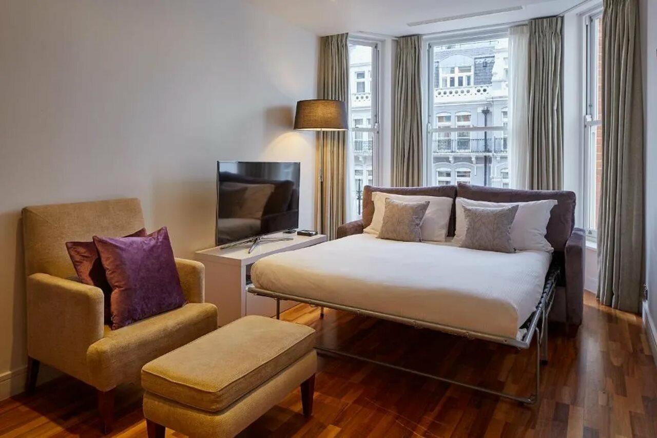 Фото Cheval Harrington Court