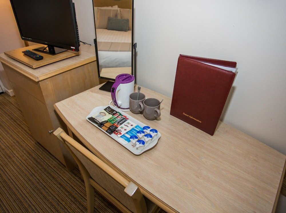 Фото The Manor Guesthouse