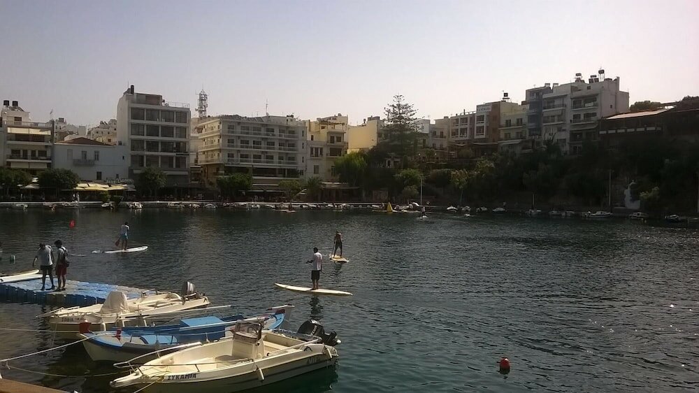 Фото Emerald Lake Studios