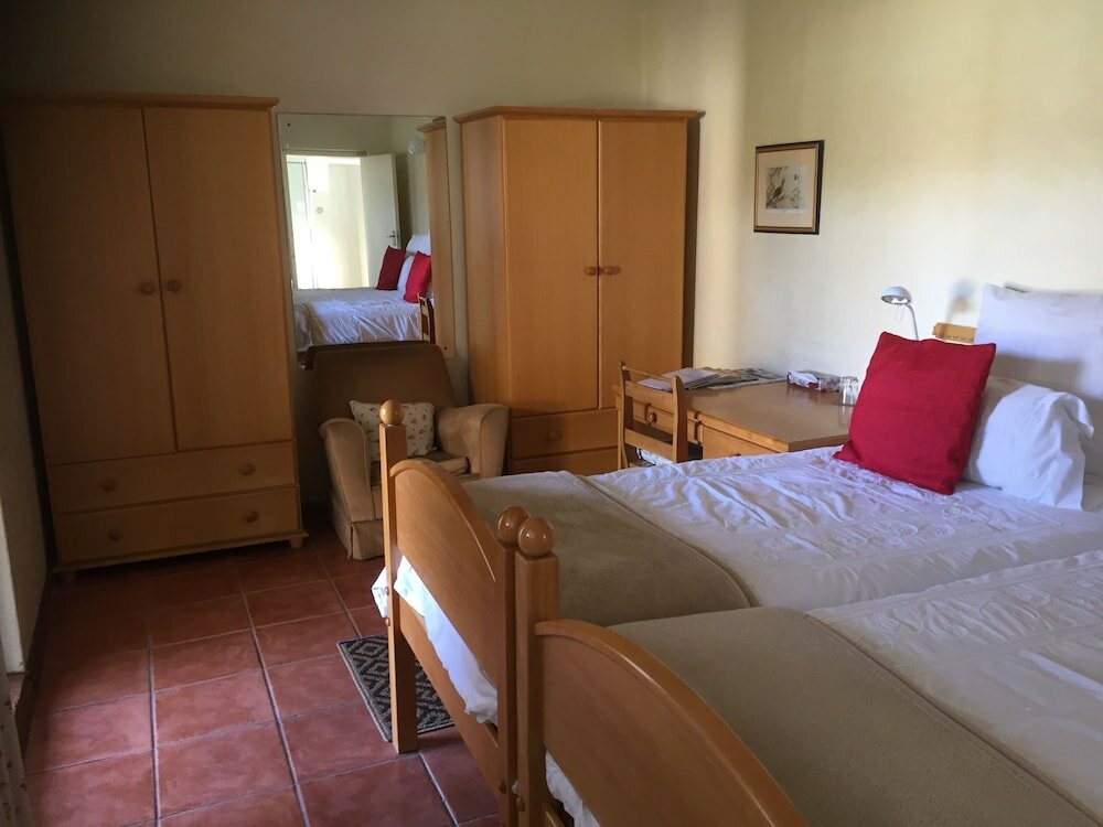 Фото Howard's End Manor