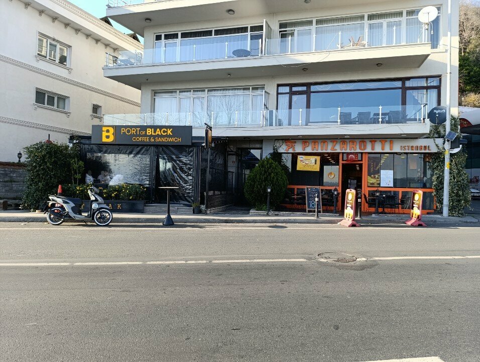 Coffee shop Port Of Black, Istanbul, photo