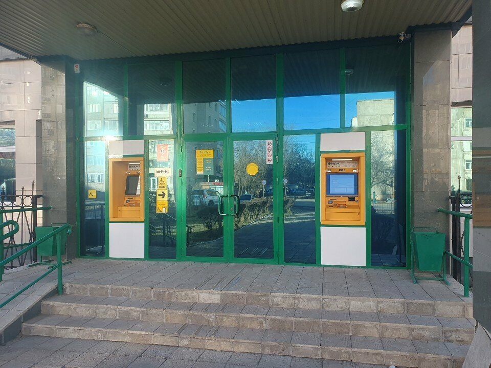 Parcel automat Tastamat, Uralsk, photo