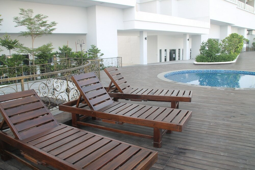 Фото Silverscape Family Studio Suite