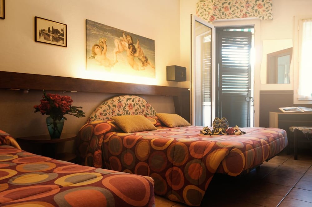 Фото Hotel Roma