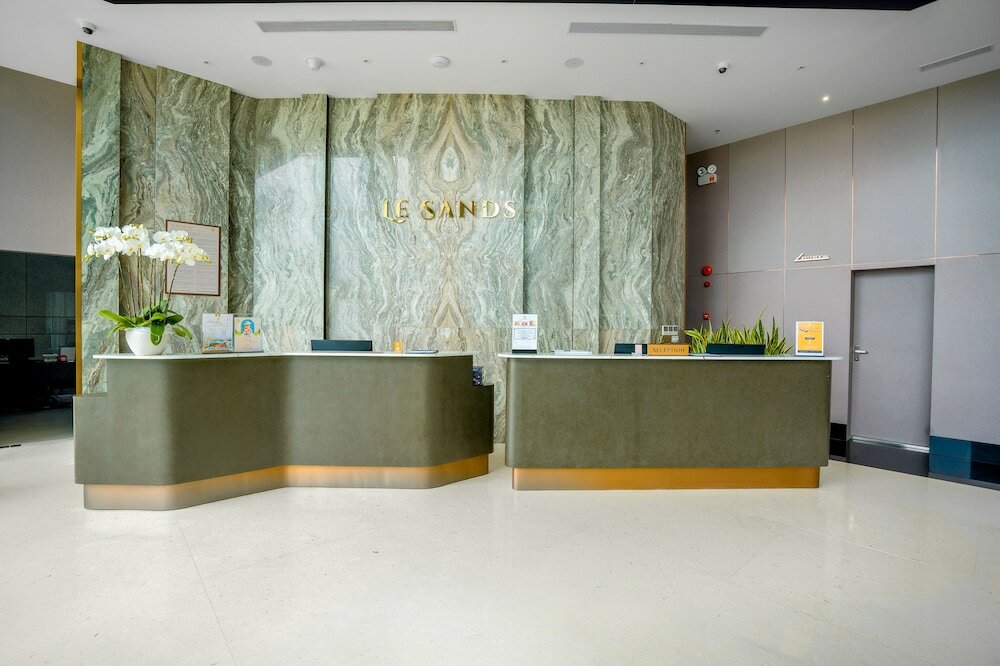 Фото Le Sands Oceanfront Danang Hotel