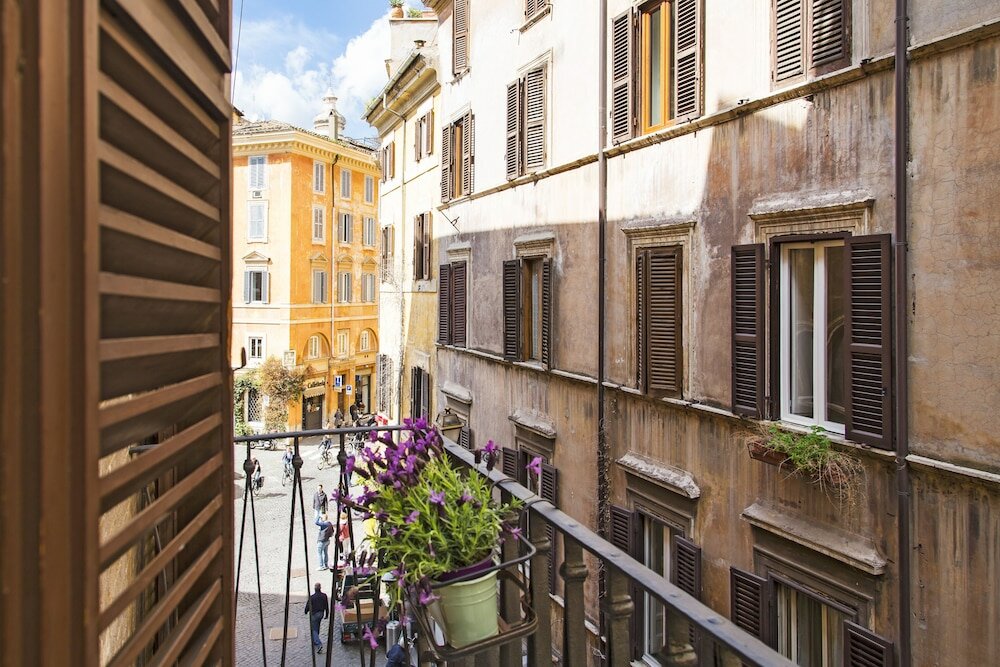 Фото Monserrato Rth