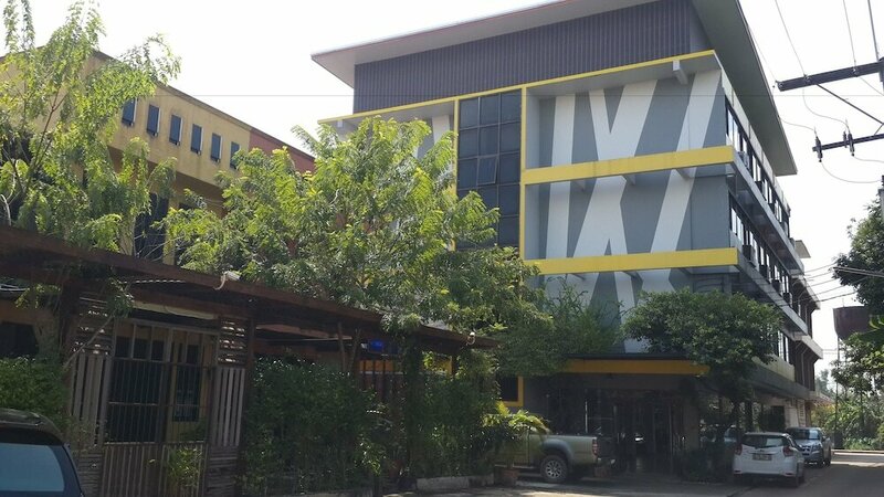Гостиница Sirimongkol Hotel