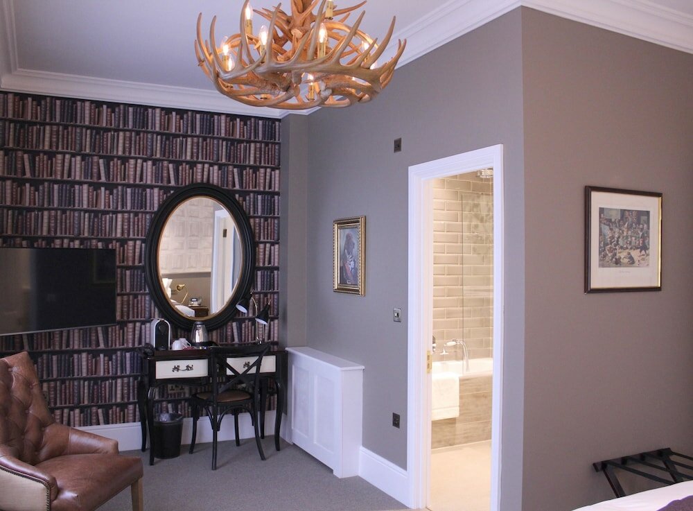 Фото The Grafton Arms Pub & Rooms