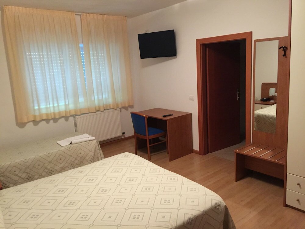 Фото Hotel Ristorante Scaranò