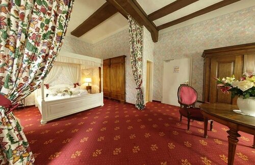 Внешний вид отеля Hotel Burg Trendelburg в Трендельбурге, фото 2