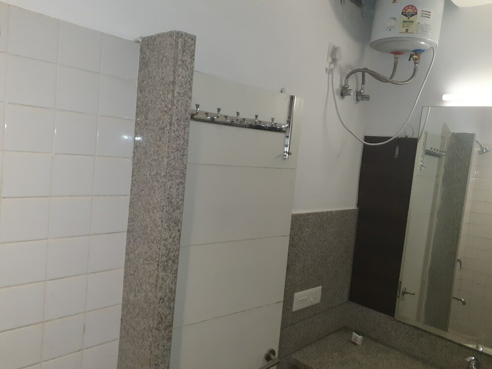 Фото Oyo 364 Hotel Dev Villas