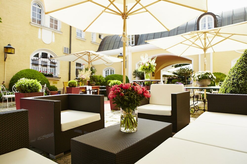 Фото Hotel Gutsgasthof Stangl