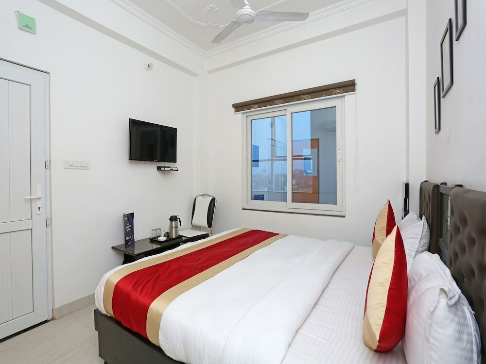 Фото Oyo 11306 Ss Hotel