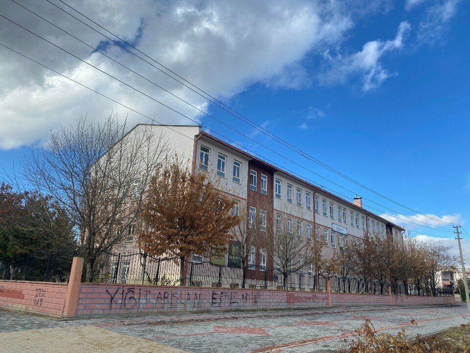 School Suleyman Celebi Middle School, Konya, photo