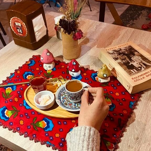 Cafe Typewriter Culture & Art Cafe, Kiziltepe, photo