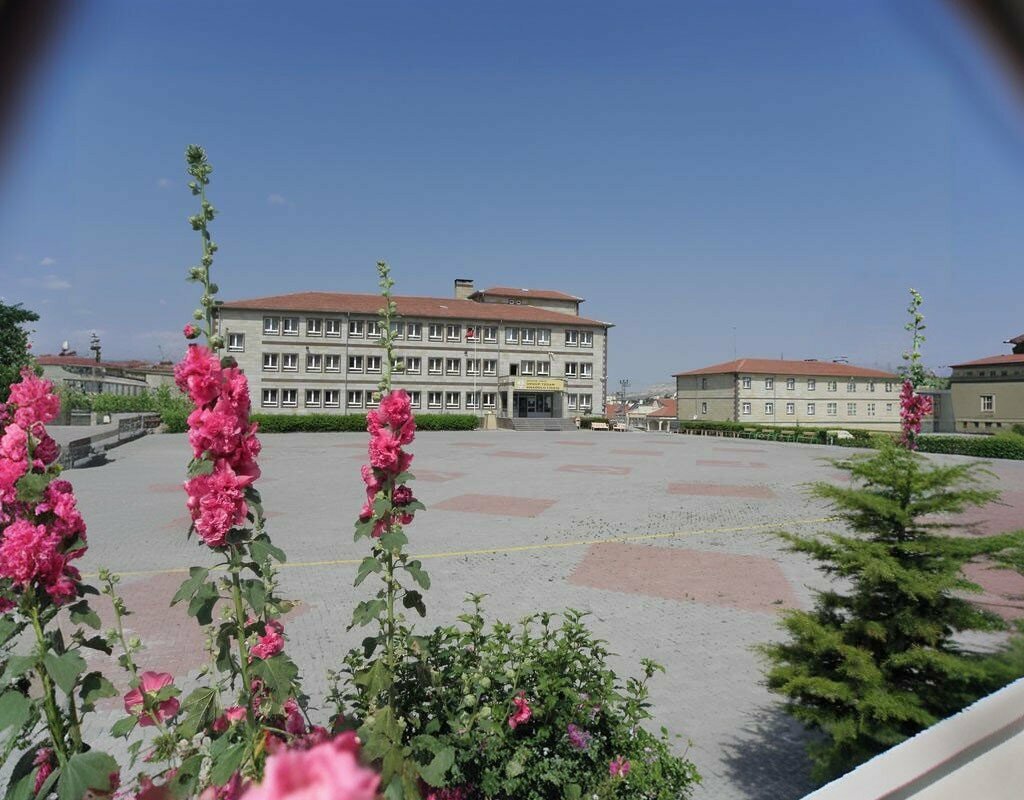 Lyceum Tesan Anadolu Ogretmen Lisesi, Urgup, photo