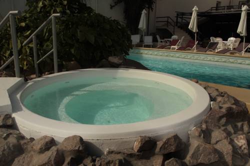 Фото Hotel Termal Rio Hondo