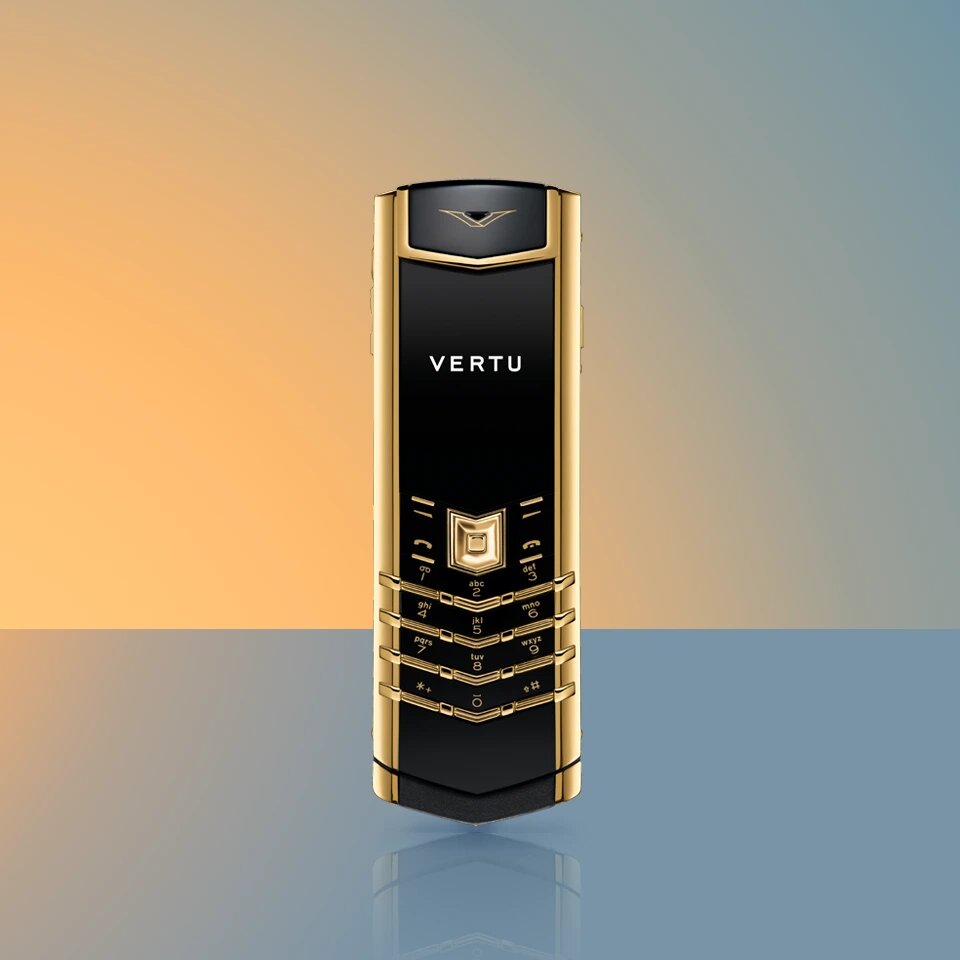 Mobile phone store Vertu, Dubai, photo