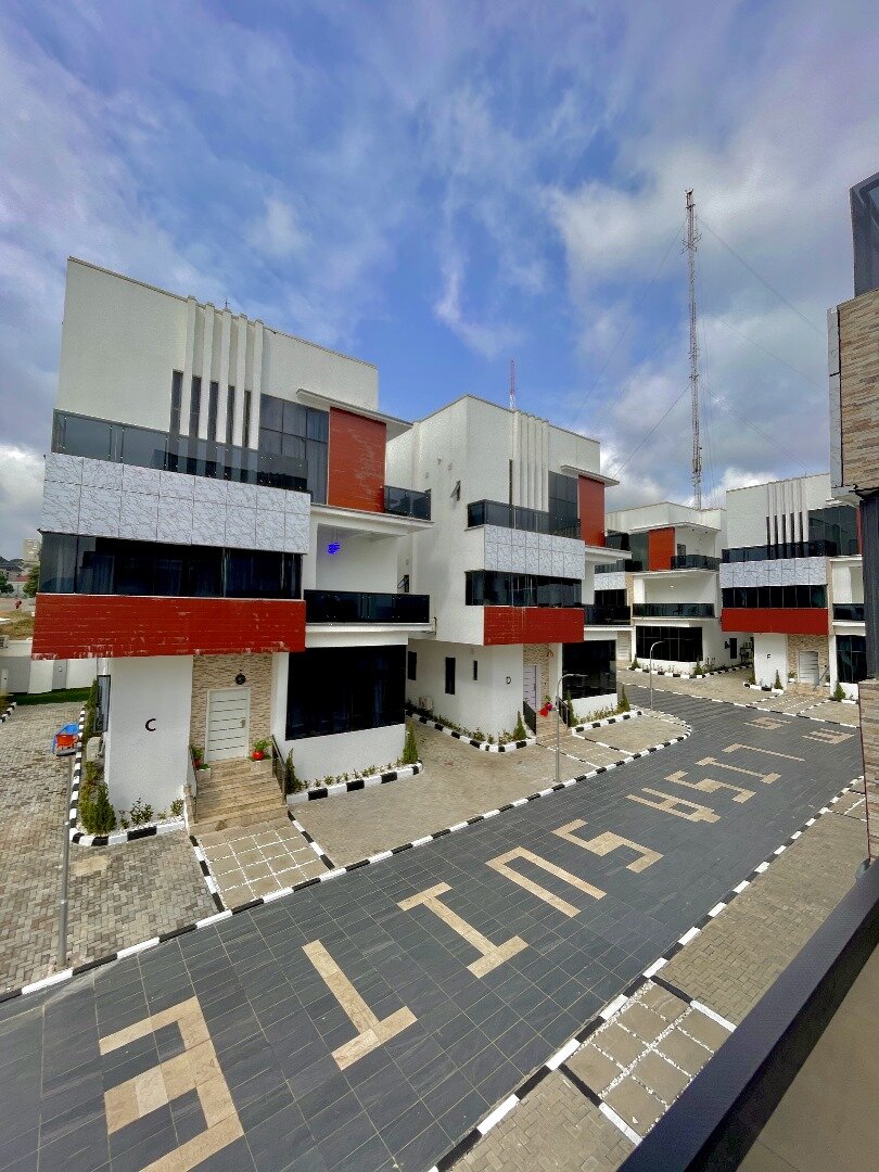 Фото Lisa Suites