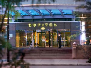 Гостиница Sofitel Montreal Golden Mile