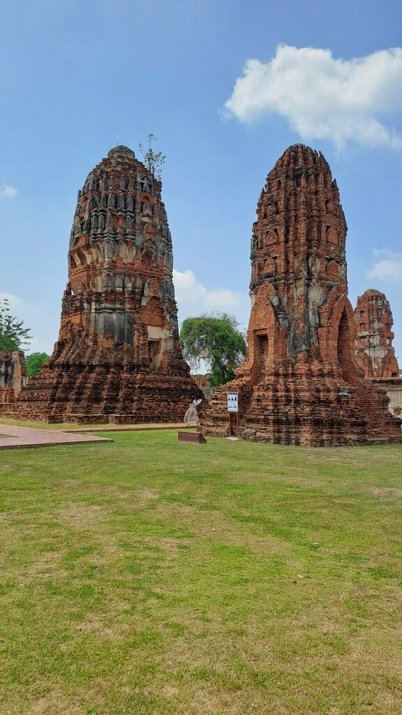 Landmark, attraction Wat Mahathat, Earth, photo