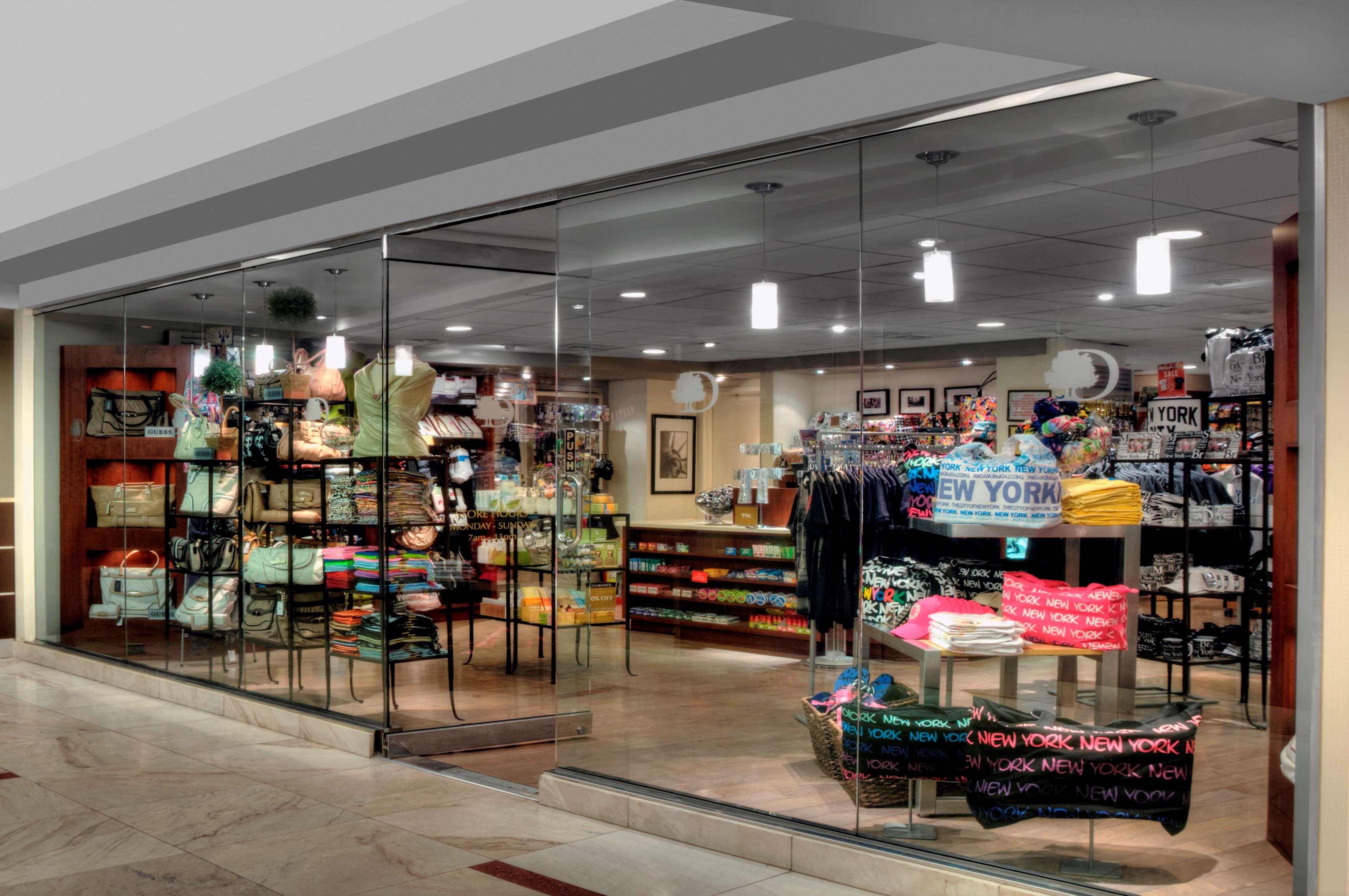 Фото Отель DoubleTree by Hilton Metropolitan - New York City