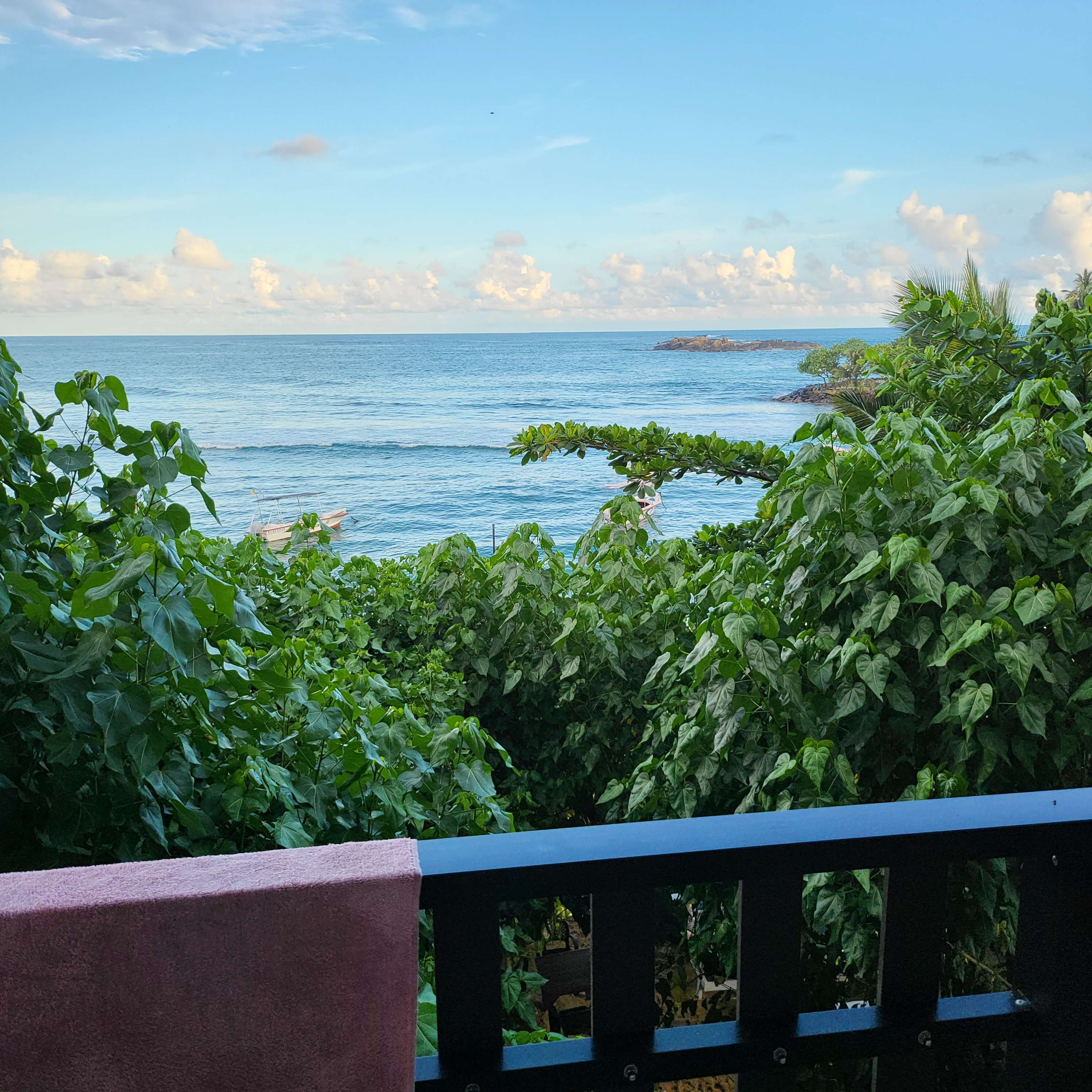 Фото Sea View Beach Unawatuna Hotel