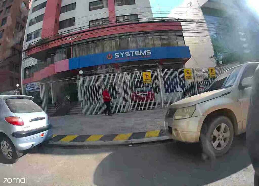 Electronics store Systems, Cochabamba, photo