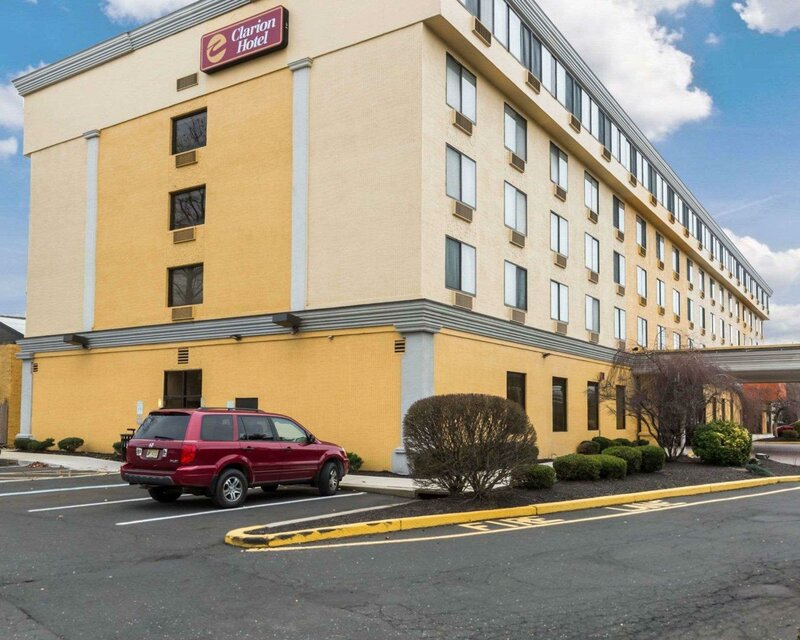 Гостиница Clarion Hotel Somerset - New Brunswick