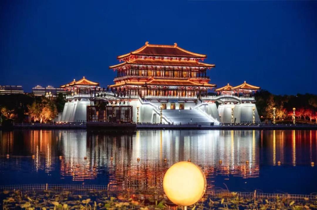 Фото Campanile Xi'an Bell Tower Hotel